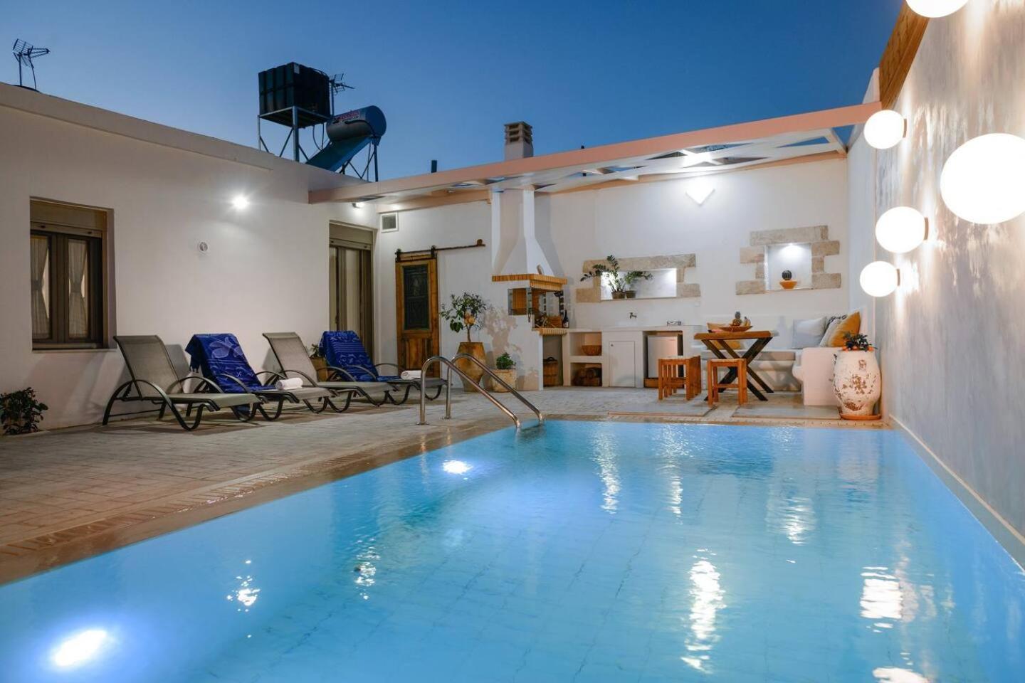 Chrisanthi Elegant Villa Pitsidia Exteriör bild
